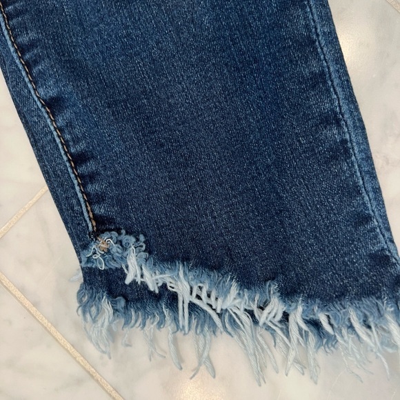 ARTICLES OF SOCIETY mid rise raw edge hem skinny cropped jeans size 26 - Picture 3 of 10